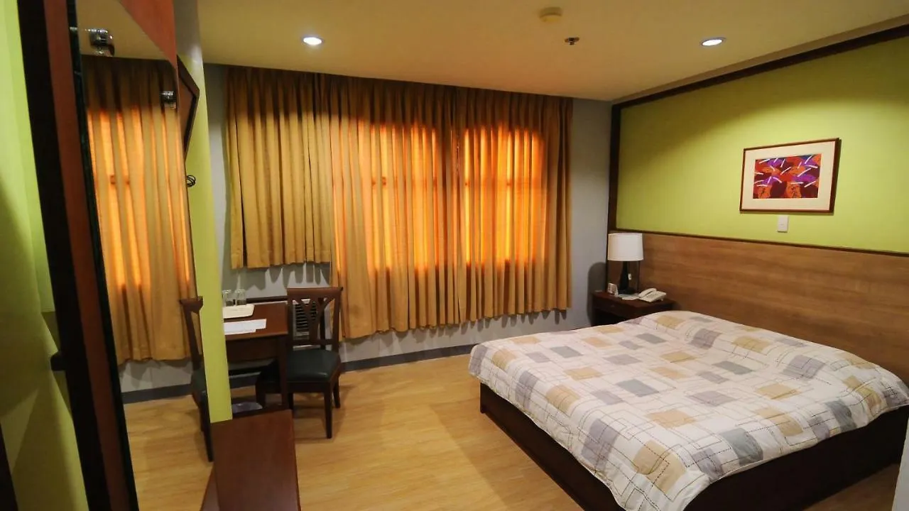 Hotel Regency Inn Davao
