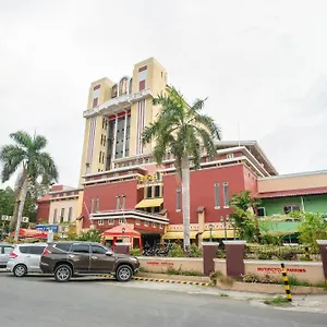 Capital O 460 World Palace Davao